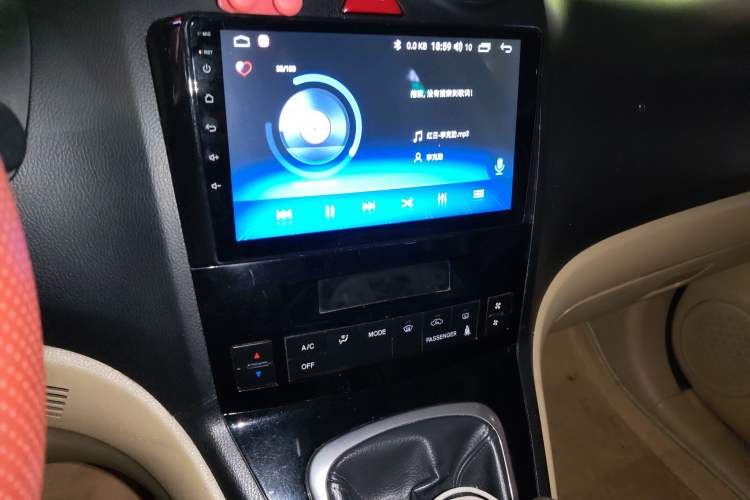 Used Haval H6 2014 Upgraded Model 2.0T Diesel Manual Two-Wheel Drive Elite Version