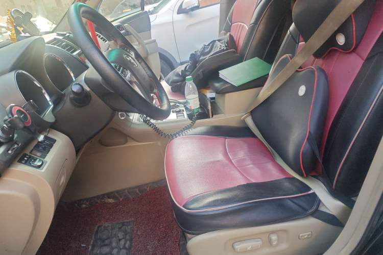 Used Toyota Highlander 2013 2.7L Two-Wheel Drive 7-Seater Zijin Edition