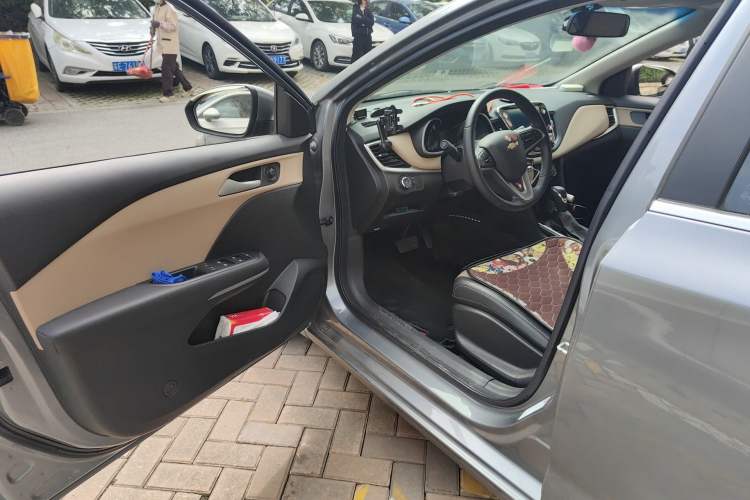 Used Chevrolet Monza 2022 320 Automatic Enjoyment Edition
