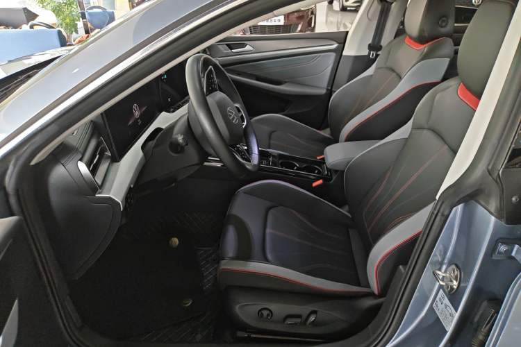 Used Volkswagen Lamando 2022 Lavida L 280TSI DSG Cool & Spicy Edition Left Front Seat