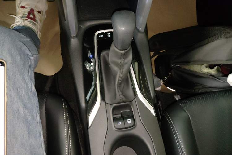 Used Toyota Corolla Cross 2024 2.0L Pioneer Edition