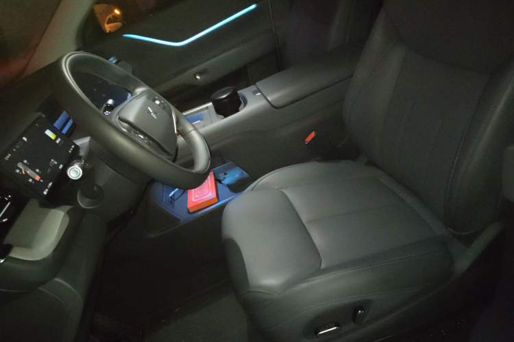 Used XPeng G6 2025 625 Long-Range Max Tech Edition