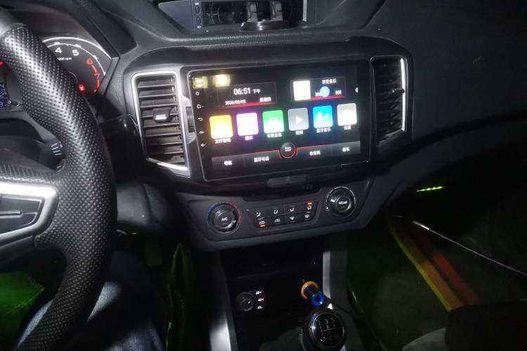 Used Leopaard Q6 2015 2.4L Manual 4x4 Excellence Edition