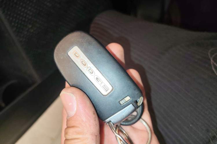 Used Dodge Journey  Vehicle Key