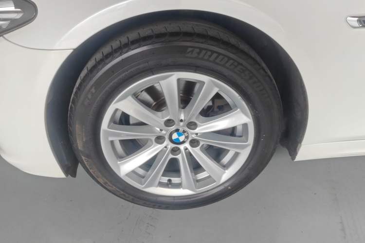 Used BMW 5 Series 2014 520i Touring Edition
