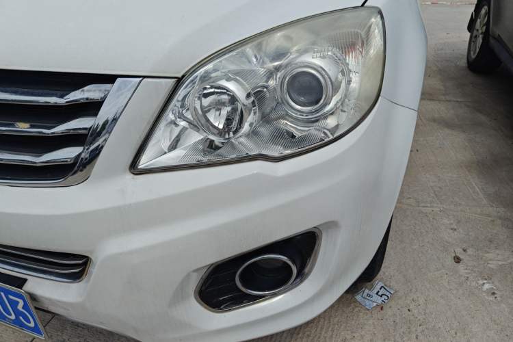 Used Haval H6 2015 Upgraded Model 1.5T Manual Two-Wheel Drive Elite Version