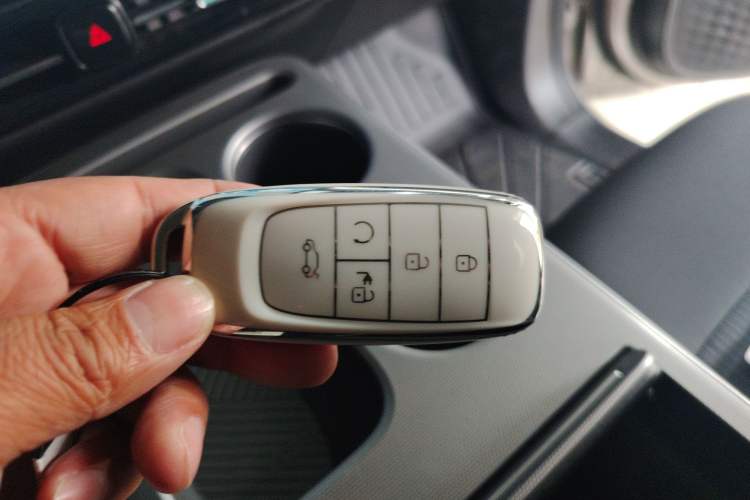 Used AION Y 2023 Plus 510 Enjoy Edition