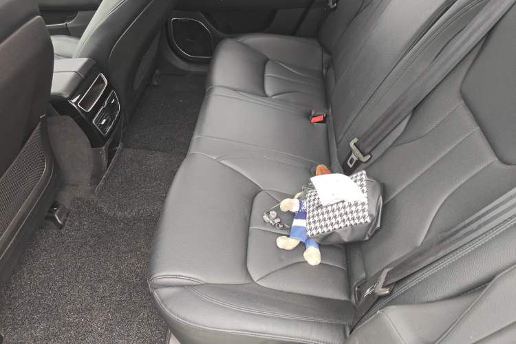 Used Geely Auto Emgrand GT 2016 1.8T Zunya Model