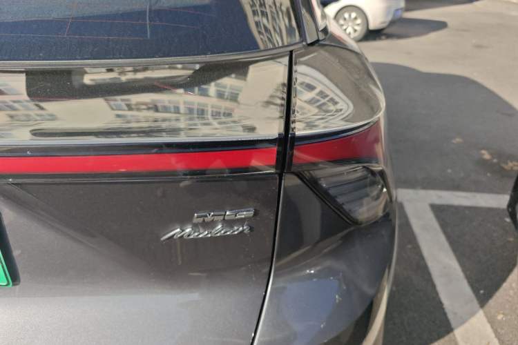 Used MG 4 EV 2022 520 km Flagship Edition
