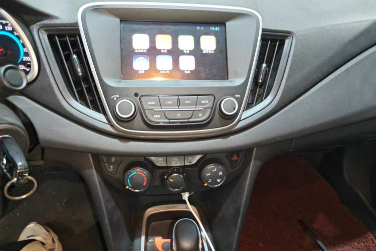 Used Chevrolet Cavalier 2019 320 Automatic Xinyue Edition Audio And AC Panel