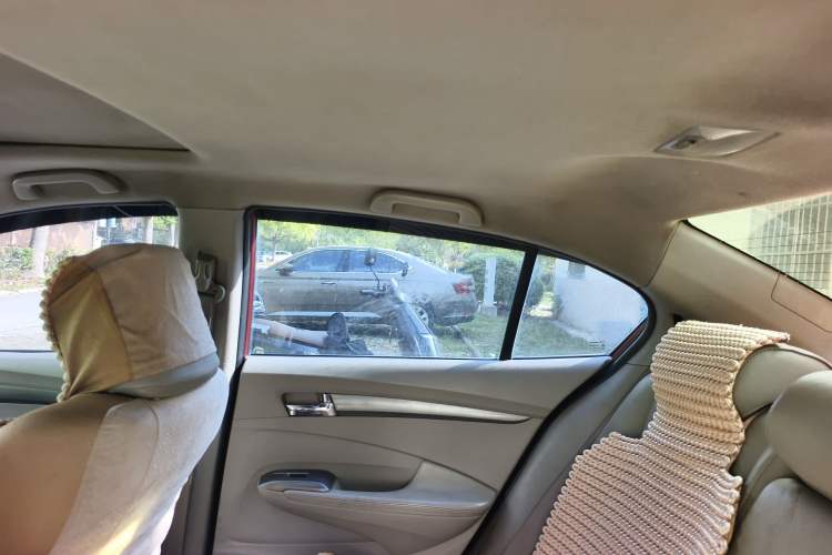 Used Honda City Classic 2012 1.5L manual Elite Edition