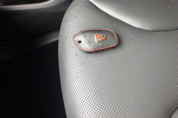 Used Roewe RX5 2023 1.5T Luxury Sliding-Screen Version