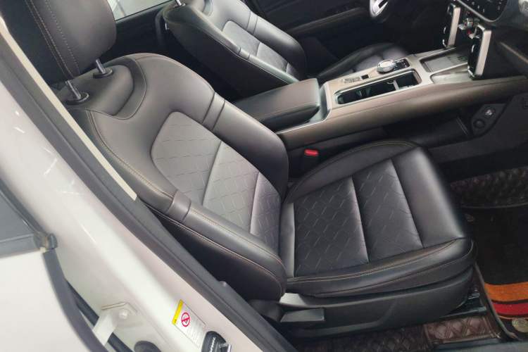 Used Haval DARGO 2021 1.5T DCT Two-Wheel Drive Labrador Edition Right Front Seat