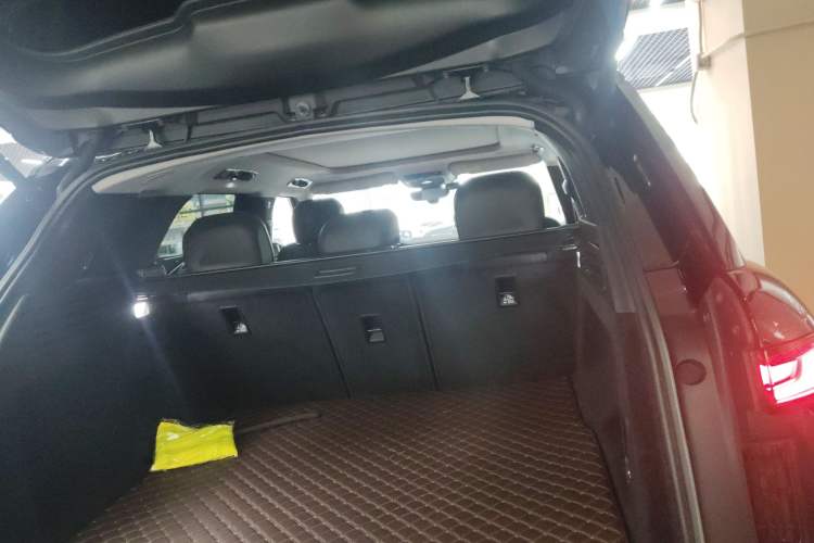 Used Land Rover Range Sport 2024 360 PS S Trunk