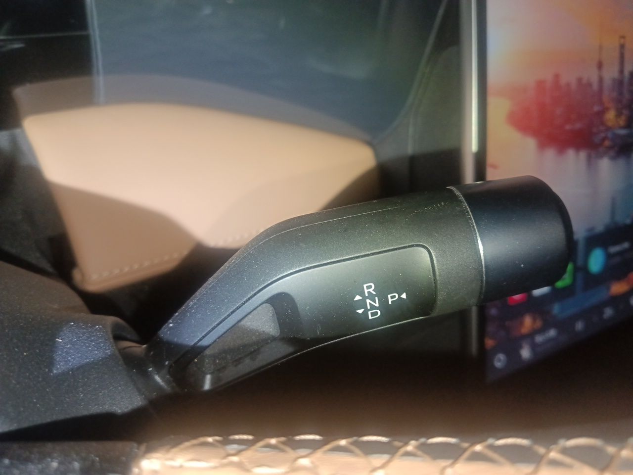 Geely Galaxy L7 2023 1.5T 115 km Starship — снимка 14