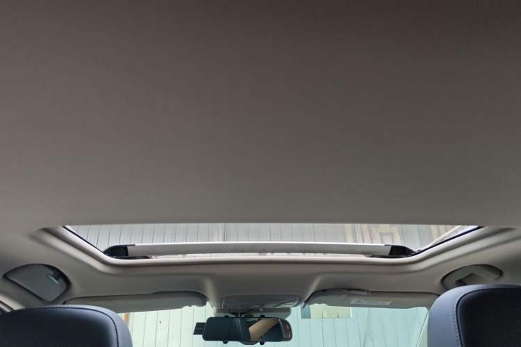 Used Hongqi H5 2019 30TD Smart Connect Dynamic Edition
