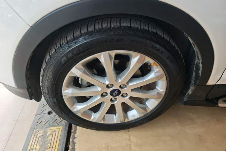 Used Ford Kuga 2015 1.5L GTDi Two-Wheel-Drive Comfort Model