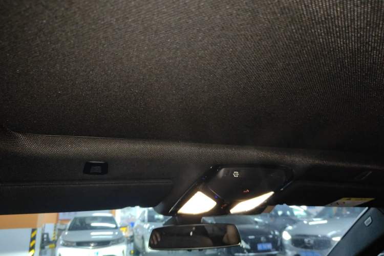 Used BMW 5 Series 2019 Restyled 525Li M Sport Package
