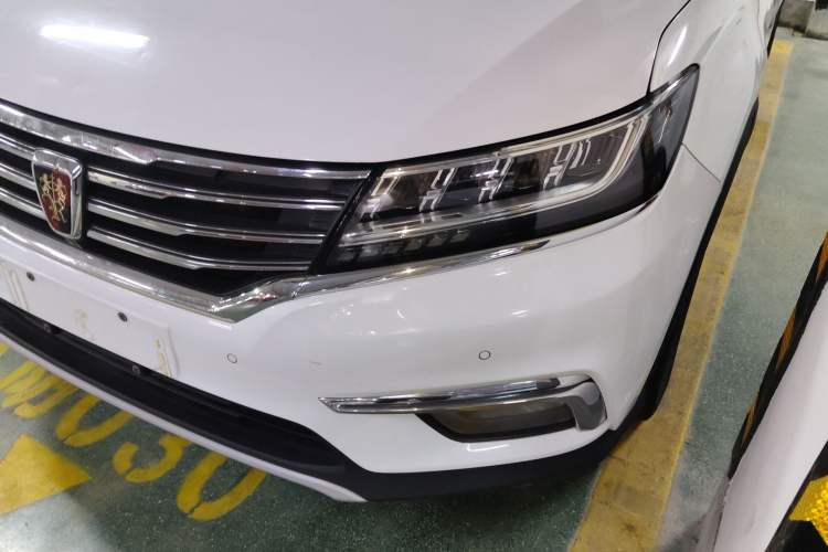 Used Roewe RX5 2016 30T Four-Wheel Drive Automatic Internet Smart Luxury Edition Left Front Headlight