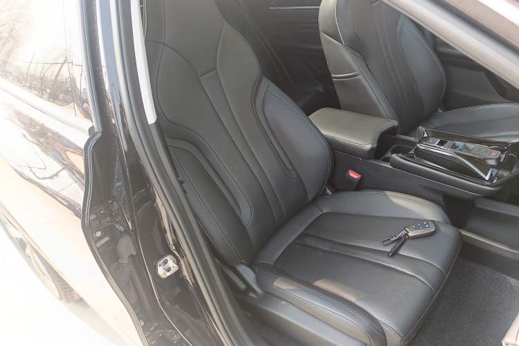 Used Dongfeng Aeolus Mage 2024 Honor Edition 1.5T Luxury Model