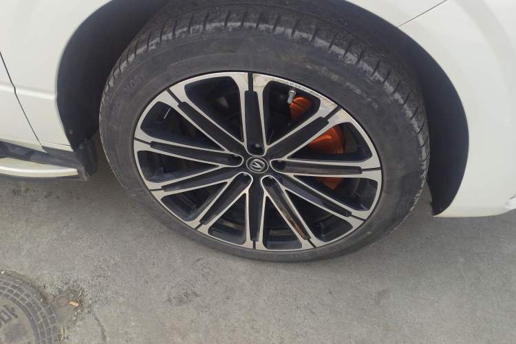 Used Changan UNI-K iDD 2022 Blue Whale iDD 130km 1.5T Prestige Model
