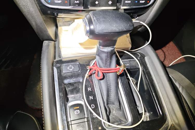 Used GAC Trumpchi GS8 2017 320T Two-Wheel Drive Luxury Smart Connectivity Version (7 Seats)