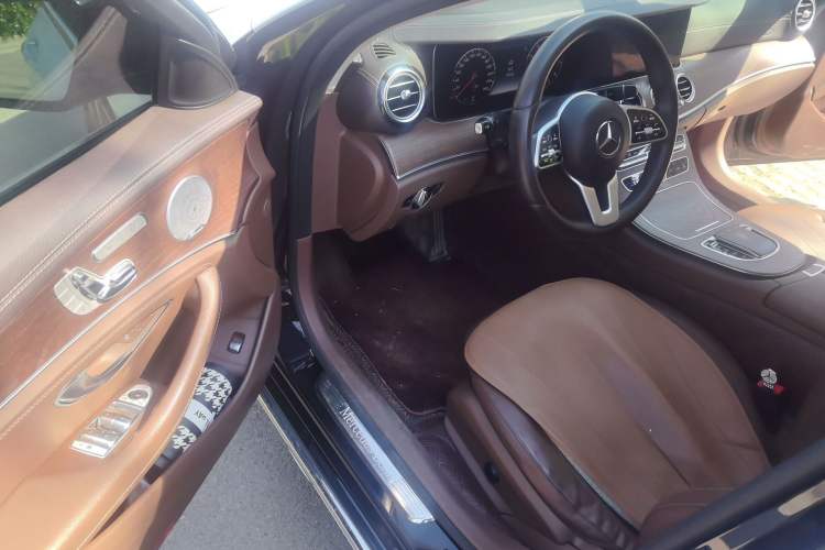 Used Mercedes-Benz E-Class 2019 Facelifted E 300 L Stylish Version
