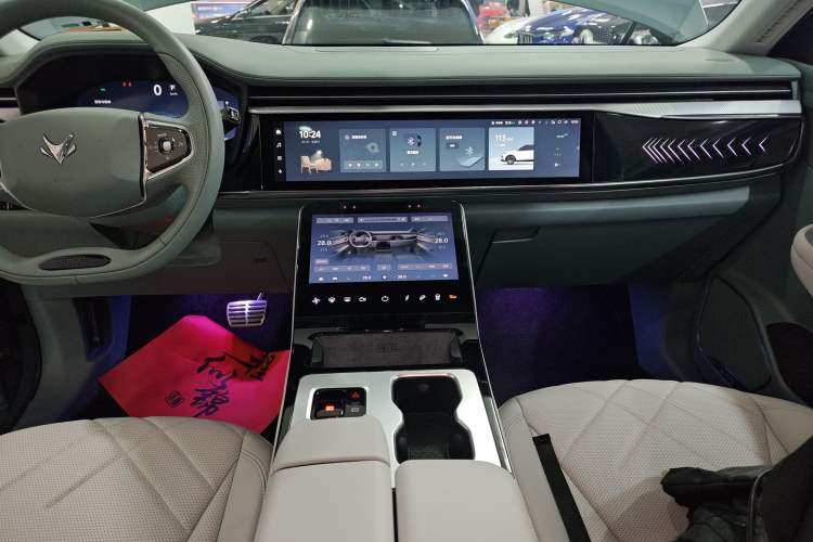 Used ARCFOX Alpha T 2022 653S+ 160kW