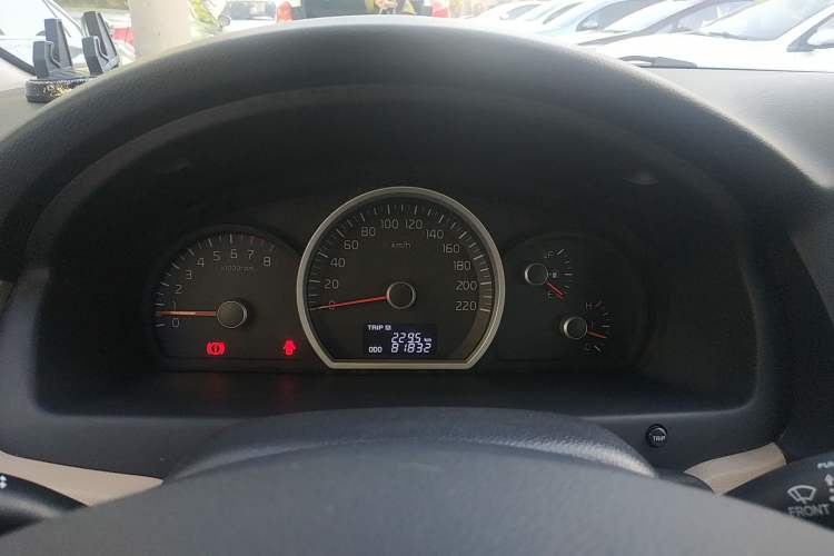 Used Kia Sportage 2013 2.0L Manual Two-Wheel Drive GL Trim