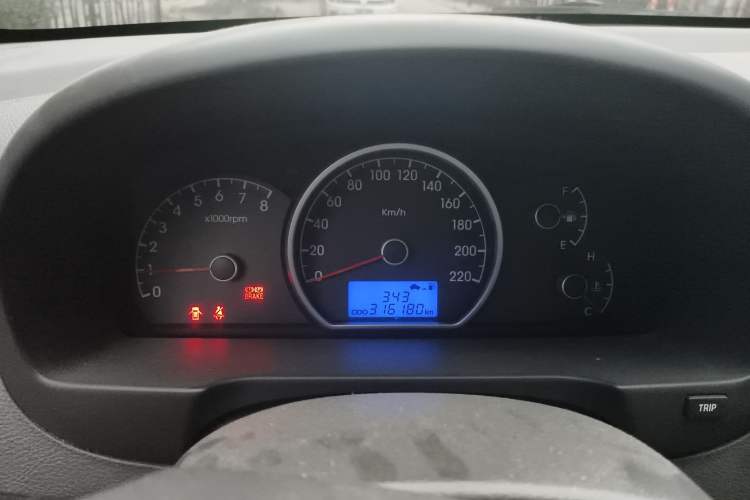 Used Hyundai Celesta 2011 1.6L Manual Luxury Model
