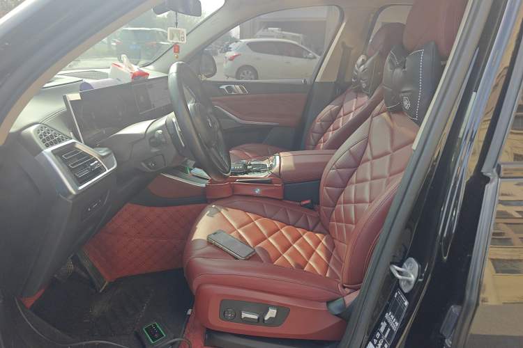 Used BMW X5 2023 xDrive 30Li Luxury M Sport Night Edition Package