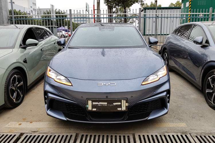 Used BYD Seal 06GT 2025 Intelligent Driving Version 605 Heatwave Edition
