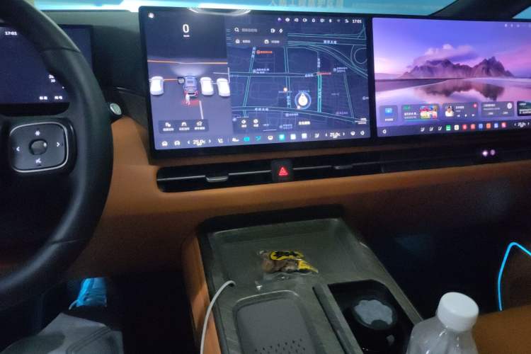 Used Wey Gaoshan 2025 Four-Wheel Drive Alpine 8
