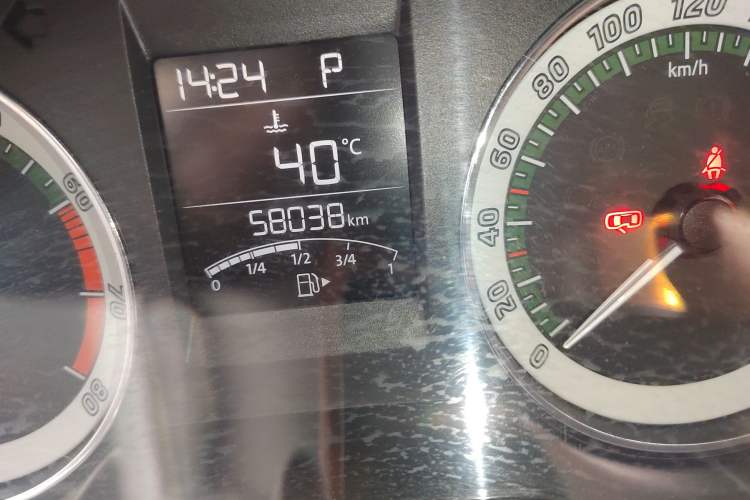 Used Skoda Rapid 2018 1.6L Automatic Comfort Edition Odometer Close Up