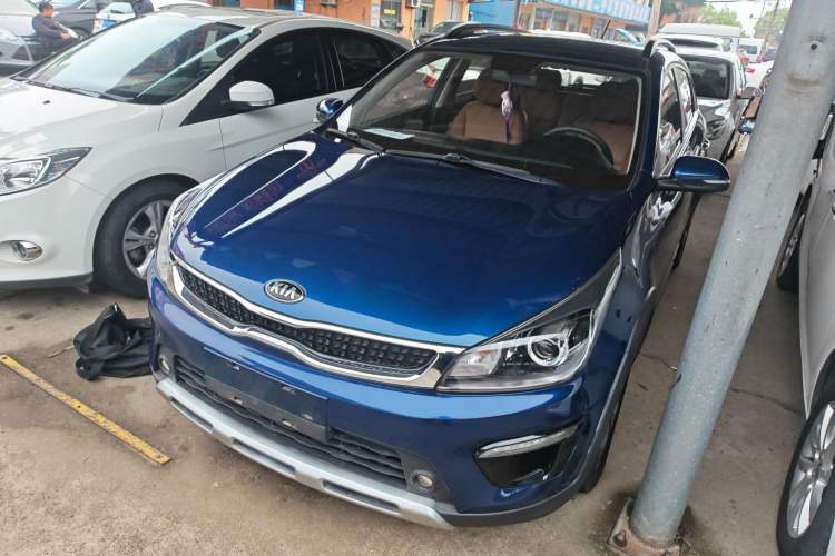 Used Kia KX Cross 2017 1.4L AT GLS