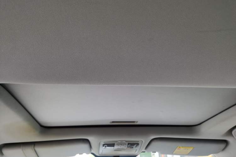 Used Geely Auto GX7 2015 Sport Edition 2.0L Automatic Luxury Model
