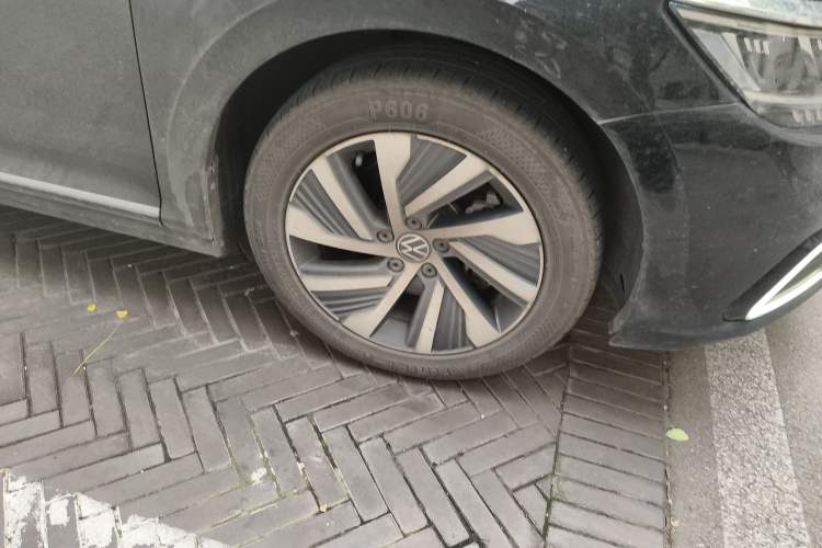 Used Volkswagen Passat New Energy 2020 430 PHEV Hybrid Luxury Edition China VI Standard