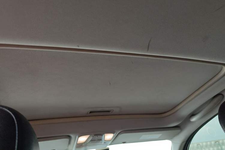 Used Cowin X3 2017 1.6L Manual Enthusiast Edition China V Standard Headliner