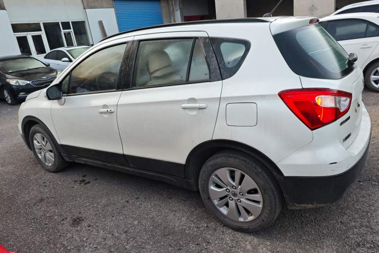 Used Suzuki S-Cross 2014 1.6L Manual Two-Wheel Drive Entry Model
