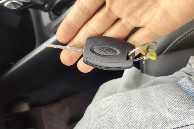 Used Ford Escort 2015 1.5L Automatic Fashion Model Vehicle Key