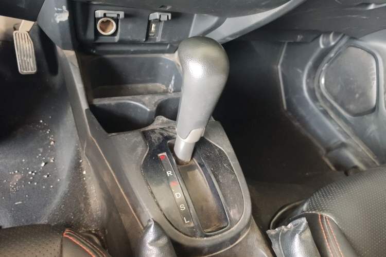 Used Honda Fit 2018 1.5L CVT Comfort Sunroof Version