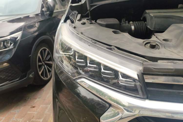 Used SAIC MAXUS G20 2020 2.0T Gasoline Automatic ZhiZun Edition
