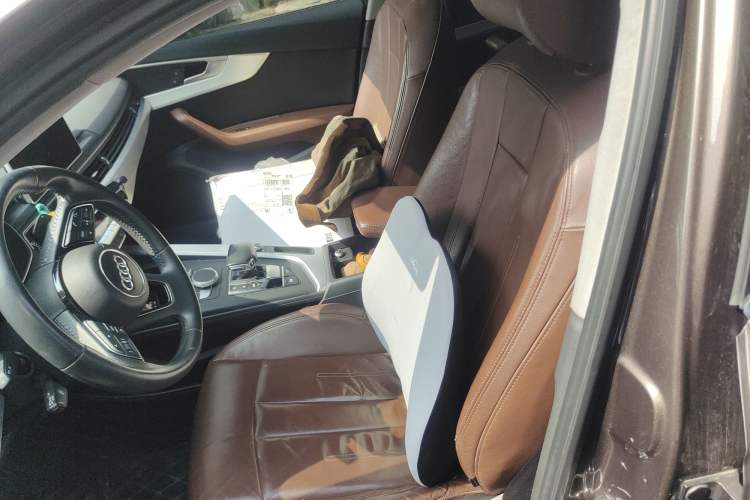 Used Audi A4L 2018 30th Anniversary Edition 40 TFSI Fashion Model