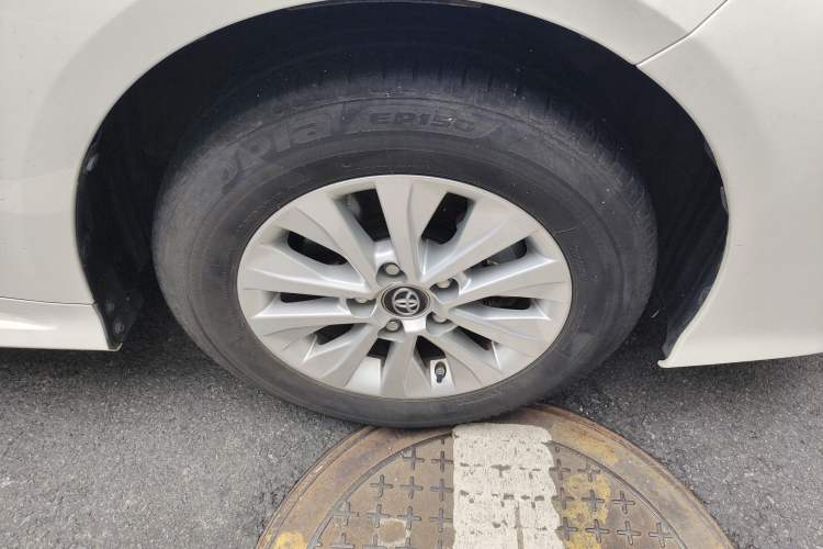 Used Toyota Corolla 2022 1.2T S-CVT Pioneer PLUS Edition Right Front Wheel Hub