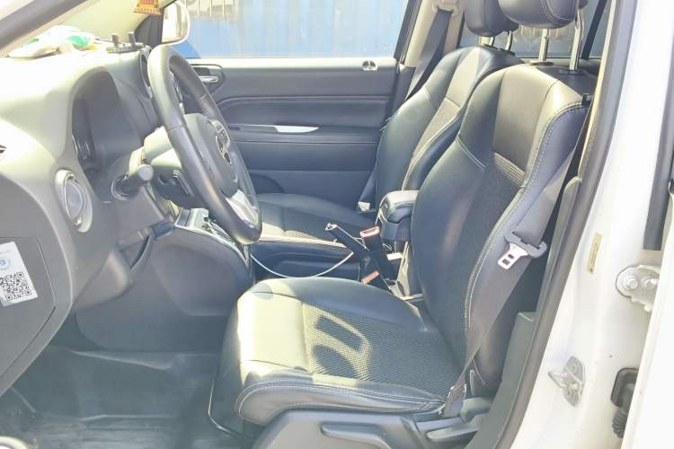Used Jeep Compass 2014 Revised Version 2.4L Four-Wheel Drive Comfort Edition
