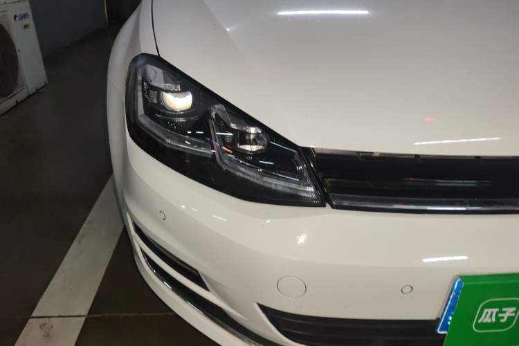 Used Volkswagen Golf 2017 230TSI Automatic Luxury Million-Vehicle Commemorative Edition
