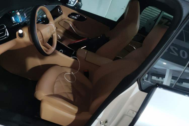 Used Rising R7 2024 Advanced Edition
