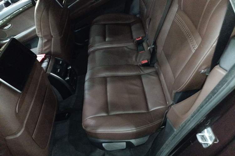 Used BMW 5 Series GT 2014 535i Luxury Edition