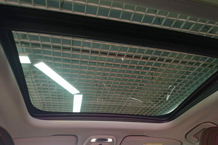 Used Volvo XC60 2019 T5 4x4 Smart Edition China VI Standard