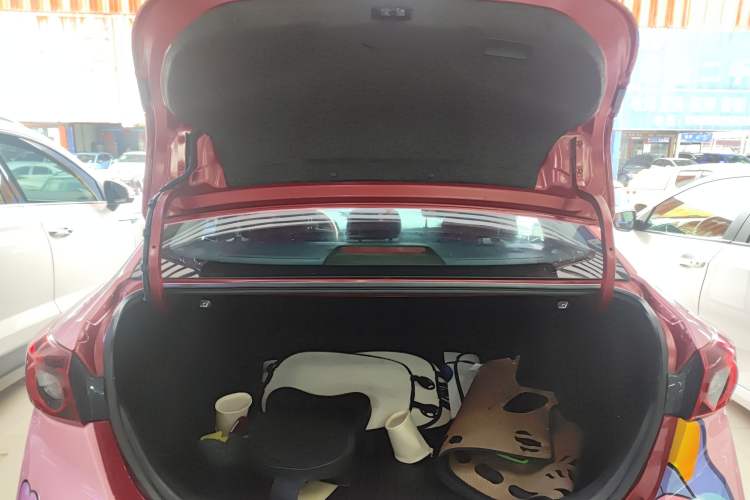 Used Mazda 3 Axela 2016 Sedan 1.5L Automatic Luxury Model Trunk